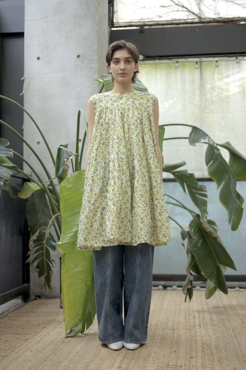 【マーレット/MERLETTE】のLANAI PRINT フラワープリント ノースリーブティアードミニドレス 人気、トレンドファッション・服の通販 founy(ファニー) 　ファッション　Fashion　レディースファッション　Fashion for Women　ワンピース　Dresses　フォーマル・パーティードレス・結婚式用ドレス　Elegant & Casual Dresses　チュニック　Tunic Tops & Dresses　おすすめ　Recommended / Our Picks　コンパクト　Compact, Small Size　チュニック　Tunic, Long Top　ティアード　Tiered, Tiered Style　ドレス　Dress, One-Piece　ノースリーブ　Sleeveless, No-Sleeve　バランス　Balance, Style Balance　フェミニン　Feminine, Girly　フラワー　Flower, Floral　プリント　Print, Printed Pattern　新作・新入荷　New Arrivals / New In　other-6|ID: prp329100004922899 ipo3291000000036938434