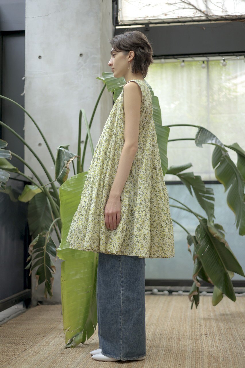 【マーレット/MERLETTE】のLANAI PRINT フラワープリント ノースリーブティアードミニドレス 人気、トレンドファッション・服の通販 founy(ファニー) 　ファッション　Fashion　レディースファッション　Fashion for Women　ワンピース　Dresses　フォーマル・パーティードレス・結婚式用ドレス　Elegant & Casual Dresses　チュニック　Tunic Tops & Dresses　おすすめ　Recommended / Our Picks　コンパクト　Compact, Small Size　チュニック　Tunic, Long Top　ティアード　Tiered, Tiered Style　ドレス　Dress, One-Piece　ノースリーブ　Sleeveless, No-Sleeve　バランス　Balance, Style Balance　フェミニン　Feminine, Girly　フラワー　Flower, Floral　プリント　Print, Printed Pattern　新作・新入荷　New Arrivals / New In　other-7|ID: prp329100004922899 ipo3291000000036938436