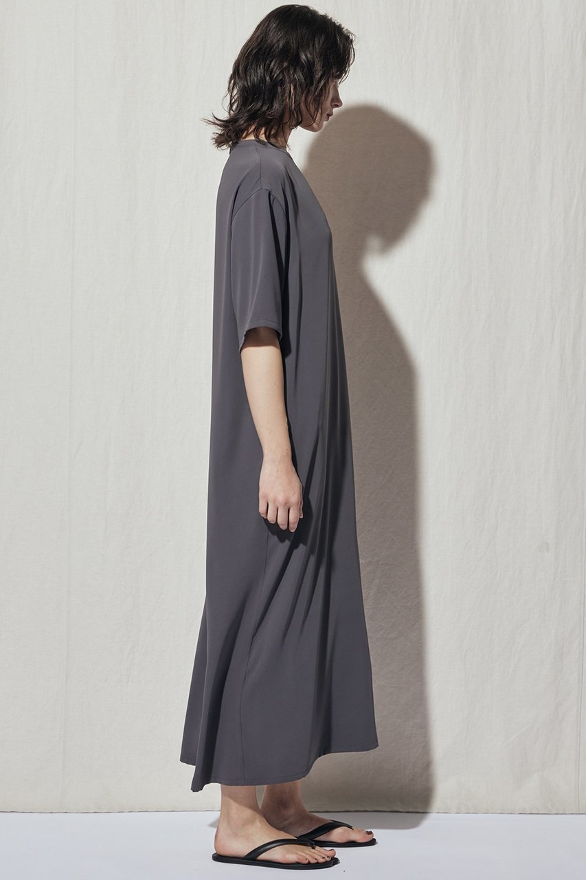 【フローレント/FLORENT】のマットサテンワンピース 人気、トレンドファッション・服の通販 founy(ファニー) 　ファッション　Fashion　レディースファッション　Fashion for Women　ワンピース　Dresses　チュニック　Tunic Tops & Dresses　サテン　Satin, Glossy Fabric　シューズ　Shoes, Footwear　チュニック　Tunic, Long Top　フェイス　Face, Facial Design　ロング　Long, Long-Length　新作・新入荷　New Arrivals / New In　other-8|ID: prp329100004922902 ipo3291000000036938484