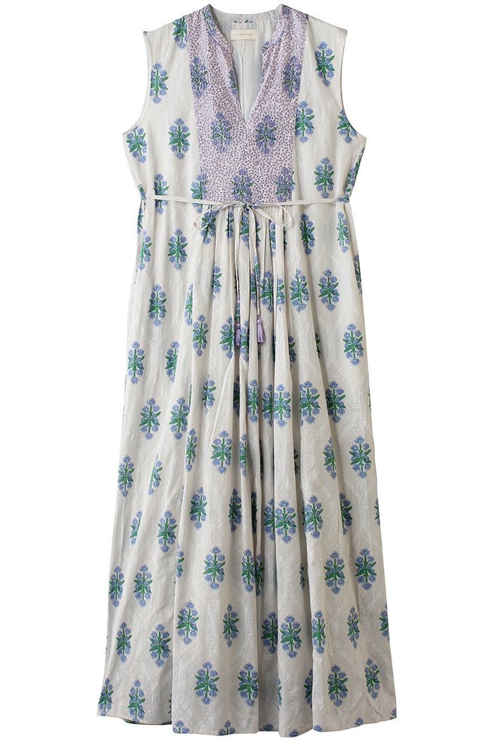 【ヌキテパ/NE QUITTEZ PAS】のCotton Jacquard Iberis print Embroideryノースリーブドレス インテリア・キッズ・メンズ・レディースファッション・服の通販 founy(ファニー) https://founy.com/ ファッション Fashion レディースファッション Fashion for Women ワンピース Dresses フォーマル・パーティードレス・結婚式用ドレス Elegant & Casual Dresses チュニック Tunic Tops & Dresses ギャザー Gathered, Ruffled ジャカード／ジャガード Jacquard, Woven Pattern タッセル Tassel, Fringe チュニック Tunic, Long Top ドレス Dress, One-Piece ノースリーブ Sleeveless, No-Sleeve フェミニン Feminine, Girly プリント Print, Printed Pattern リボン Ribbon, Bow ロング Long, Long-Length 新作・新入荷 New Arrivals / New In |ID: prp329100004922991 ipo3291000000036939197