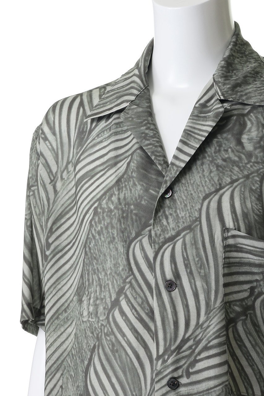 【ヨーク/YOKE】の【UNISEX】Leaf Pattern プリント オープンカラー シャツ 人気、トレンドファッション・服の通販 founy(ファニー) 　ファッション　Fashion　レディースファッション　Fashion for Women　トップス・カットソー　Cut & Sew Tops　シャツ・ブラウス・オフィスカジュアル　Elegant Blouses & Button-Ups　ユニセックス　Unisex, Genderless　ショート　Short, Short Length　スリット　Slit, Slit Detail　スリーブ　Sleeve, Long Sleeve / Short Sleeve　ドレープ　Drape, Draping Fabric　プリント　Print, Printed Pattern　ポケット　Pocket, Pocket Detail　リーフ　Leaf, Botanical Leaf　ロング　Long, Long-Length　新作・新入荷　New Arrivals / New In　羽織　Haori, Light Jacket　other-5|ID: prp329100004923024 ipo3291000000036939505