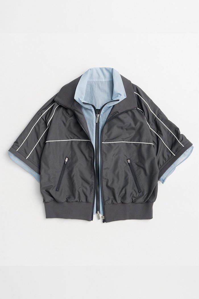 【メゾンスペシャル/MAISON SPECIAL】のDouble Zip Track Blouson/ダブルジップトラックブルゾン インテリア・キッズ・メンズ・レディースファッション・服の通販 founy(ファニー) https://founy.com/ ファッション Fashion レディースファッション Fashion for Women アウター Coat / Outerwear Collection レディースジャケット・軽アウター Jackets ブルゾンジャケット・スポーティアウター Blouson Jackets コンパクト Compact, Small Size ジップ Zip, Zipper ジャケット Jacket, Outerwear スポーティ Sporty, Casual Athletic タフタ Taffeta, Structured Fabric ダブル Double, Double-Breasted バランス Balance, Style Balance ブルゾン Blouson, Bomber Jacket ボトム Bottoms, Lower Wear リップ Lip, Lip Motif ワイド Wide, Wide Fit ワイヤー Wire, Wired Bra 再入荷 Restock / Back in Stock |ID: prp329100004923267 ipo3291000000036941613