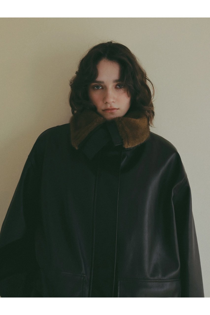 【エトレトウキョウ/ETRE TOKYO】のファーカラーフェイクレザーブルゾン 人気、トレンドファッション・服の通販 founy(ファニー) 　ファッション　Fashion　レディースファッション　Fashion for Women　アウター　Coat / Outerwear Collection　レディースジャケット・軽アウター　Jackets　ブルゾンジャケット・スポーティアウター　Blouson Jackets　今季　This Season, Current Season　ジャケット　Jacket, Outerwear　トレンド　Trend, Trending Now　ドッキング　Docking, Mixed Material　バランス　Balance, Style Balance　ビッグ　Big, Oversized　フェイクファー　Faux Fur, Imitation Fur　ブルゾン　Blouson, Bomber Jacket　おすすめ　Recommended / Our Picks　新作・新入荷　New Arrivals / New In　other-4|ID: prp329100004923328 ipo3291000000036942169