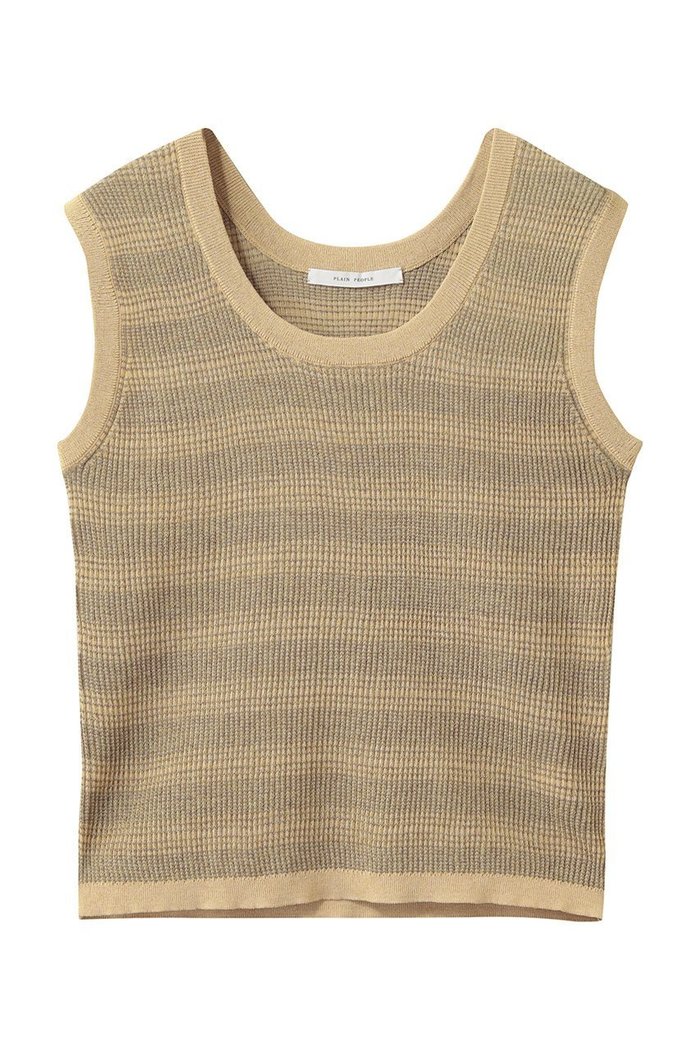 【プレインピープル/PLAIN PEOPLE】のVALLONE ニットタンクトップ インテリア・キッズ・メンズ・レディースファッション・服の通販 founy(ファニー) https://founy.com/ ファッション Fashion レディースファッション Fashion for Women トップス・カットソー Cut & Sew Tops ニット Knit Tops & Sweaters カジュアルプルオーバー・ニットトップス Pullovers & Knit Tops / Casual Pullovers スラックス Slacks, Dress Pants タンク Tank Top, Sleeveless Top デコルテ Décolleté, Neckline デニム Denim, Jeans Material ランダム Random, Irregular 新作・新入荷 New Arrivals / New In |ID: prp329100004923433 ipo3291000000036942923