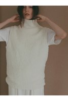 【エトレトウキョウ/ETRE TOKYO】の【4/16 19:00販売開始】モールヤーンハイネックニットベスト 人気、トレンドファッション・服の通販 founy(ファニー) ファッション Fashion レディースファッション Fashion for Women トップス・カットソー Cut & Sew Tops ニット Knit Tops & Sweaters ベスト&ジレ / 重ね着スタイル Vests & Gilets カジュアルプルオーバー・ニットトップス Pullovers & Knit Tops / Casual Pullovers シンプル Simple, Minimal バランス Balance, Style Balance フォルム Silhouette, Form リラックス Relax, Relaxed Fit A/W・秋冬 Autumn/Winter おすすめ Recommended / Our Picks 新作・新入荷 New Arrivals / New In |ID:prp329100004923450