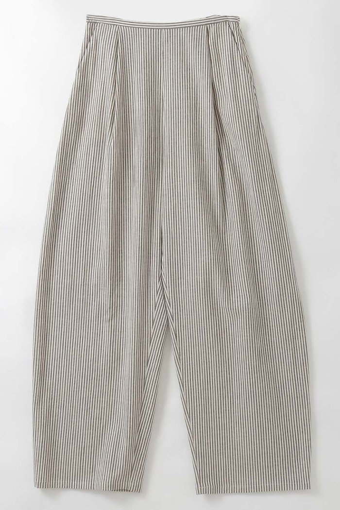 【ハー/HER.】の【4/16 12:00販売開始】プリントカーブパンツ インテリア・キッズ・メンズ・レディースファッション・服の通販 founy(ファニー) https://founy.com/ ファッション Fashion レディースファッション Fashion for Women パンツ Pants & Trousers ギンガム Gingham, Gingham Fabric シンプル Simple, Minimal ストライプ Stripe, Striped Pattern チェック Check, Plaid, Tartan ネップ Nepp, Slub Yarn リラックス Relax, Relaxed Fit ワッシャー Washer, Crinkled Finish 夏 Summer 新作・新入荷 New Arrivals / New In 春 Spring S/S・春夏 SS, Spring/Summer, Warm Season |ID: prp329100004923606 ipo3291000000036944028