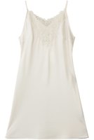 【ヴェニカ/Venica】のembroidery lace satin camisole 人気、トレンドファッション・服の通販 founy(ファニー) ファッション Fashion レディースファッション Fashion for Women トップス・カットソー Cut & Sew Tops キャミソール&ノースリーブ Camisoles & Sleeveless Tops シャツ・ブラウス・オフィスカジュアル Elegant Blouses & Button-Ups ロングTシャツ・Tシャツ Longline T-Shirts & Tees カットソー・ベーシックTシャツ Cut-and-Sewn Tops / Stretch Tees & Basics インナー Innerwear カーディガン Cardigan, Knitwear キャミソール Camisole, Spaghetti Strap Top サテン Satin, Glossy Fabric シェイプ Shape, Slim Fit ジャケット Jacket, Outerwear タンク Tank Top, Sleeveless Top レース Lace, Lace Fabric |ID:prp329100004923746