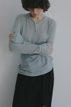 【エトレトウキョウ/ETRE TOKYO】のウールフライスヘンリーネックプルオーバー 人気、トレンドファッション・服の通販 founy(ファニー) ファッション Fashion レディースファッション Fashion for Women トップス・カットソー Cut & Sew Tops シャツ・ブラウス・オフィスカジュアル Elegant Blouses & Button-Ups ロングTシャツ・Tシャツ Longline T-Shirts & Tees カジュアルプルオーバー・ニットトップス Pullovers & Knit Tops / Casual Pullovers カットソー・ベーシックTシャツ Cut-and-Sewn Tops / Stretch Tees & Basics おすすめ Recommended / Our Picks なめらか Smooth, Silky Texture インナー Innerwear スリーブ Sleeve, Long Sleeve / Short Sleeve ロング Long, Long-Length エレガント 上品 Elegant thumbnail ブルー|ID: prp329100004924540 ipo3291000000036951368