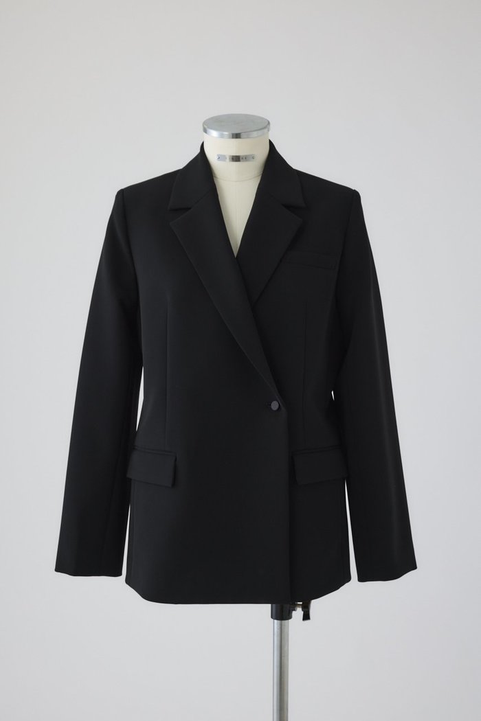 【リムアーク/RIM.ARK】のDouble cloth wrapped JK/ジャケット インテリア・キッズ・メンズ・レディースファッション・服の通販 founy(ファニー) https://founy.com/ ファッション Fashion レディースファッション Fashion for Women アウター Coat / Outerwear Collection レディースジャケット・軽アウター Jackets アシンメトリー Asymmetrical Style ジャケット Jacket, Outerwear ストレッチ Stretch, Stretchy Fabric セットアップ Set-Up, Coordinated Outfit ダブル Double, Double-Breasted フロント Front, Front Design リュクス Luxury, Elegant, High-End, Chic エレガント 上品 Elegant |ID: prp329100004924751 ipo3291000000036953032