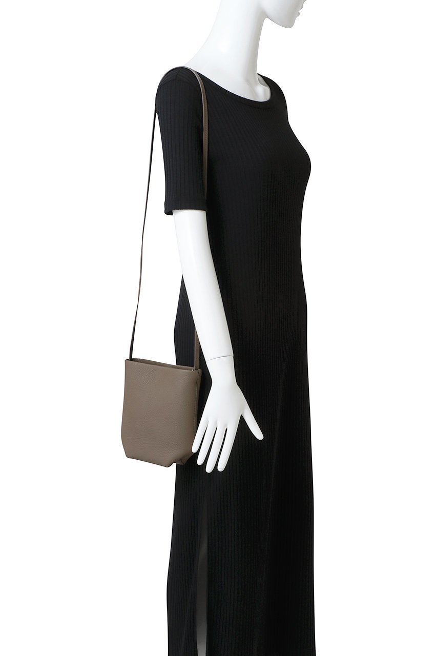 【ザ ロウ/THE ROW】のN/S PARK CROSSBODY 人気、トレンドファッション・服の通販 founy(ファニー) 　ファッション　Fashion　レディースファッション　Fashion for Women　バッグ　Bags　ショルダー　Shoulder, Shoulder Strap　スマート　Smart, Elegant　ポシェット　Pochette, Mini Bag　ロング　Long, Long-Length　other-2|ID: prp329100004924870 ipo3291000000036954011