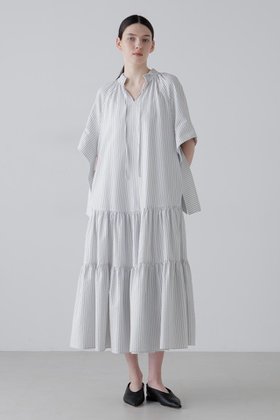 【アドーア/ADORE】 サッカーストライプワンピース人気、トレンドファッション・服の通販 founy(ファニー) ファッション Fashion レディースファッション Fashion for Women ワンピース Dresses チュニック Tunic Tops & Dresses ギャザー Gathered, Ruffled ストライプ Stripe, Striped Pattern タフタ Taffeta, Structured Fabric チュニック Tunic, Long Top リボン Ribbon, Bow ロング Long, Long-Length |ID:prp329100004924899