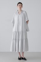 【アドーア/ADORE】のサッカーストライプワンピース 人気、トレンドファッション・服の通販 founy(ファニー) ファッション Fashion レディースファッション Fashion for Women ワンピース Dresses チュニック Tunic Tops & Dresses ギャザー Gathered, Ruffled ストライプ Stripe, Striped Pattern タフタ Taffeta, Structured Fabric チュニック Tunic, Long Top リボン Ribbon, Bow ロング Long, Long-Length thumbnail ホワイト|ID: prp329100004924899 ipo3291000000036954255