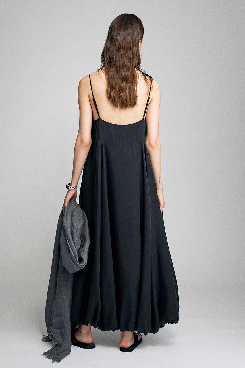 【ブリル/BRILL】のサテンバルーンキャミワンピース 人気、トレンドファッション・服の通販 founy(ファニー) 　ファッション　Fashion　レディースファッション　Fashion for Women　ワンピース　Dresses　キャミソールワンピース　Camisole Dresses　チュニック　Tunic Tops & Dresses　キャミソール　Camisole, Spaghetti Strap Top　キュプラ　Cupro, Eco Fabric　チュニック　Tunic, Long Top　バルーン　Balloon, Balloon Silhouette　フィット　Fit, Slim Fit　ロング　Long, Long-Length　エレガント 上品　Elegant　other-3|ID: prp329100004924983 ipo3291000000036954980