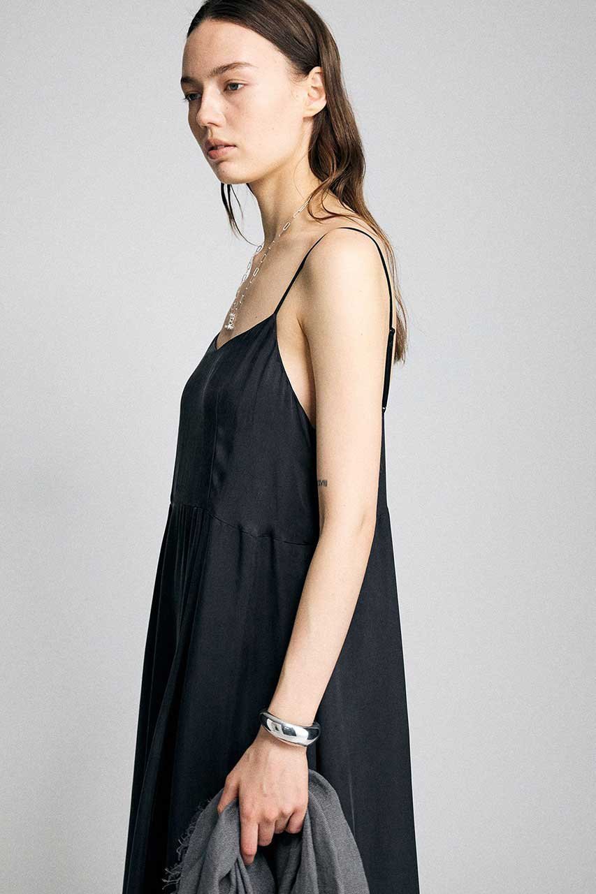 【ブリル/BRILL】のサテンバルーンキャミワンピース 人気、トレンドファッション・服の通販 founy(ファニー) 　ファッション　Fashion　レディースファッション　Fashion for Women　ワンピース　Dresses　キャミソールワンピース　Camisole Dresses　チュニック　Tunic Tops & Dresses　キャミソール　Camisole, Spaghetti Strap Top　キュプラ　Cupro, Eco Fabric　チュニック　Tunic, Long Top　バルーン　Balloon, Balloon Silhouette　フィット　Fit, Slim Fit　ロング　Long, Long-Length　エレガント 上品　Elegant　other-6|ID: prp329100004924983 ipo3291000000036954983