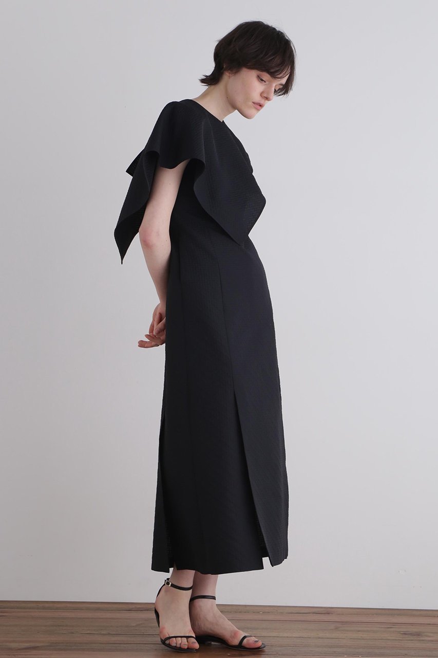 【ル フィル/LE PHIL】のタイルジャカードワンピース 人気、トレンドファッション・服の通販 founy(ファニー) 　ファッション　Fashion　レディースファッション　Fashion for Women　ワンピース　Dresses　チュニック　Tunic Tops & Dresses　アシンメトリー　Asymmetrical Style　ジャカード／ジャガード　Jacquard, Woven Pattern　スタンダード　Standard, Basic　スリット　Slit, Slit Detail　チュニック　Tunic, Long Top　フィット　Fit, Slim Fit　モチーフ　Motif, Design Theme　ロング　Long, Long-Length　other-3|ID: prp329100004925065 ipo3291000000036955825