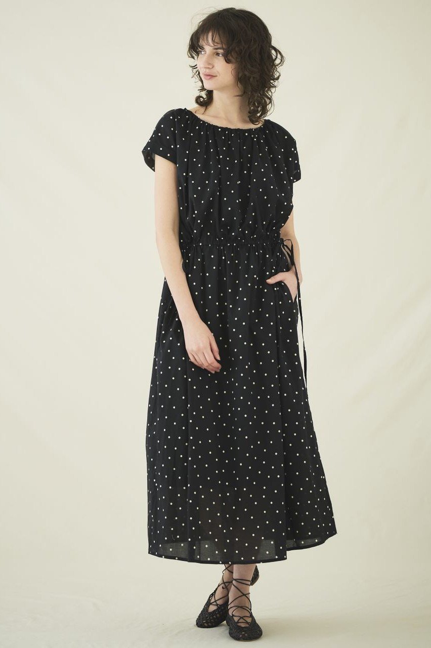 【ナナデコール/nanadecor】のアザミワンピースブラック 人気、トレンドファッション・服の通販 founy(ファニー) 　ファッション　Fashion　レディースファッション　Fashion for Women　ワンピース　Dresses　チュニック　Tunic Tops & Dresses　おすすめ　Recommended / Our Picks　エアリー　Airy Texture　ギャザー　Gathered, Ruffled　チュニック　Tunic, Long Top　ドット　Polka Dot, Dot Pattern　ビーチ　Beach, Seaside　フェミニン　Feminine, Girly　ランダム　Random, Irregular　ロング　Long, Long-Length　旅行　Travel　other-8|ID: prp329100004925066 ipo3291000000036955839