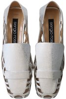 【セルジオ ロッシ/SERGIO ROSSI】のsr1 MERMAID 2wayスリッパ 人気、トレンドファッション・服の通販 founy(ファニー) ファッション Fashion レディースファッション Fashion for Women おすすめ Recommended / Our Picks カッティング Cutting Detail シューズ Shoes, Footwear シルバー Silver, Metallic Silver スリッパ Slippers, Room Shoes ソックス Socks, Hosiery フラット Flat, Flat Shoes ワーク Workwear, Utility Style エレガント 上品 Elegant 人気 Popular, Best Seller |ID:prp329100004925113