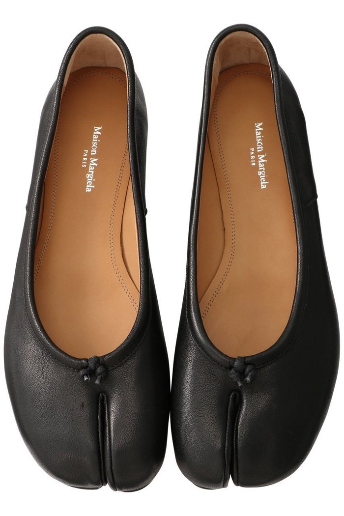 【メゾン マルジェラ/MAISON MARGIELA】のTABI バレエシューズ インテリア・キッズ・メンズ・レディースファッション・服の通販 founy(ファニー) https://founy.com/ ファッション Fashion レディースファッション Fashion for Women シューズ Shoes, Footwear バレエ Ballet, Ballet Style フラット Flat, Flat Shoes エレガント 上品 Elegant |ID: prp329100004925132 ipo3291000000036956666