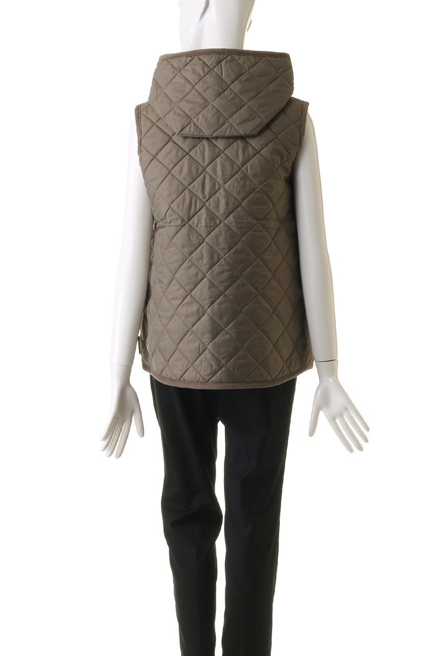 【ラベンハム/lavenham】のBARTON 22 ベスト 人気、トレンドファッション・服の通販 founy(ファニー) 　ファッション　Fashion　レディースファッション　Fashion for Women　アウター　Coat / Outerwear Collection　レディースジャケット・軽アウター　Jackets　キルト　Quilt, Quilted Fabric　ジャケット　Jacket, Outerwear　フェミニン　Feminine, Girly　フロント　Front, Front Design　ベスト　Vest, Waistcoat　リュクス　Luxury, Elegant, High-End, Chic　定番　Standard, Basic Item　other-4|ID: prp329100004925158 ipo3291000000036957364