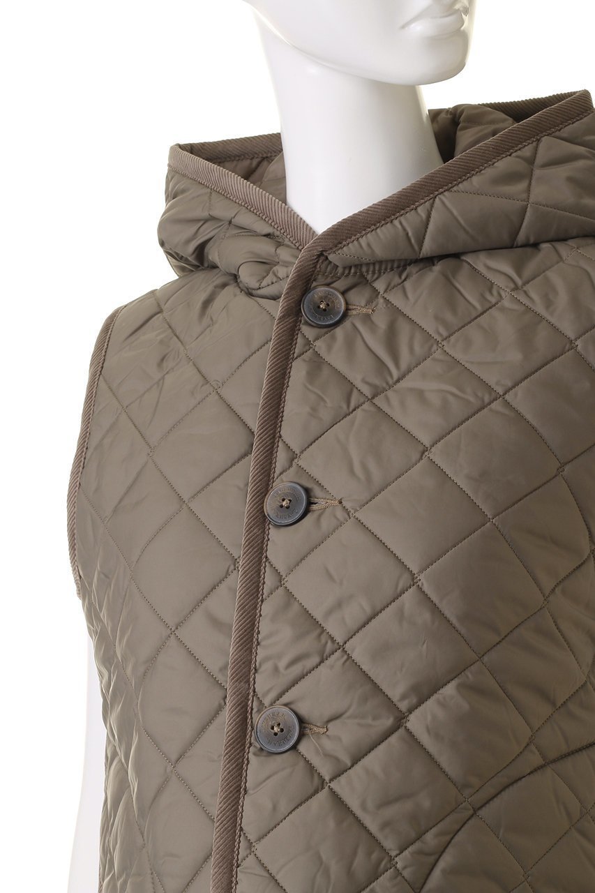 【ラベンハム/lavenham】のBARTON 22 ベスト 人気、トレンドファッション・服の通販 founy(ファニー) 　ファッション　Fashion　レディースファッション　Fashion for Women　アウター　Coat / Outerwear Collection　レディースジャケット・軽アウター　Jackets　キルト　Quilt, Quilted Fabric　ジャケット　Jacket, Outerwear　フェミニン　Feminine, Girly　フロント　Front, Front Design　ベスト　Vest, Waistcoat　リュクス　Luxury, Elegant, High-End, Chic　定番　Standard, Basic Item　other-5|ID: prp329100004925158 ipo3291000000036957365