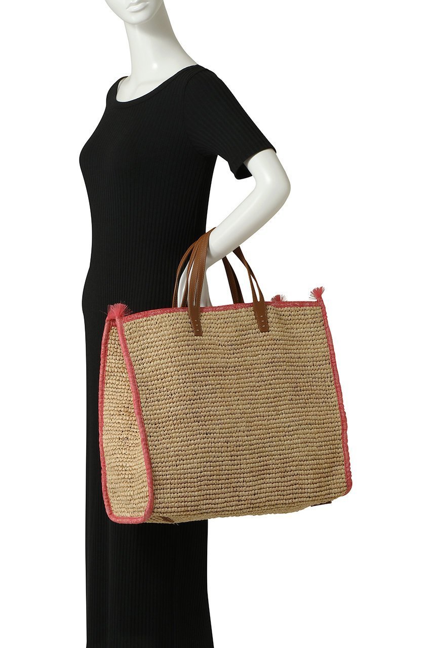 【ア ヴァケーション/A VACATION】のTANK RAFFIA トートバッグ 人気、トレンドファッション・服の通販 founy(ファニー) 　ファッション　Fashion　レディースファッション　Fashion for Women　バッグ　Bags　シンプル　Simple, Minimal　ジャカード／ジャガード　Jacquard, Woven Pattern　フィット　Fit, Slim Fit　フォルム　Silhouette, Form　ラフィア　Raffia, Natural Straw　other-2|ID: prp329100004925193 ipo3291000000036958036