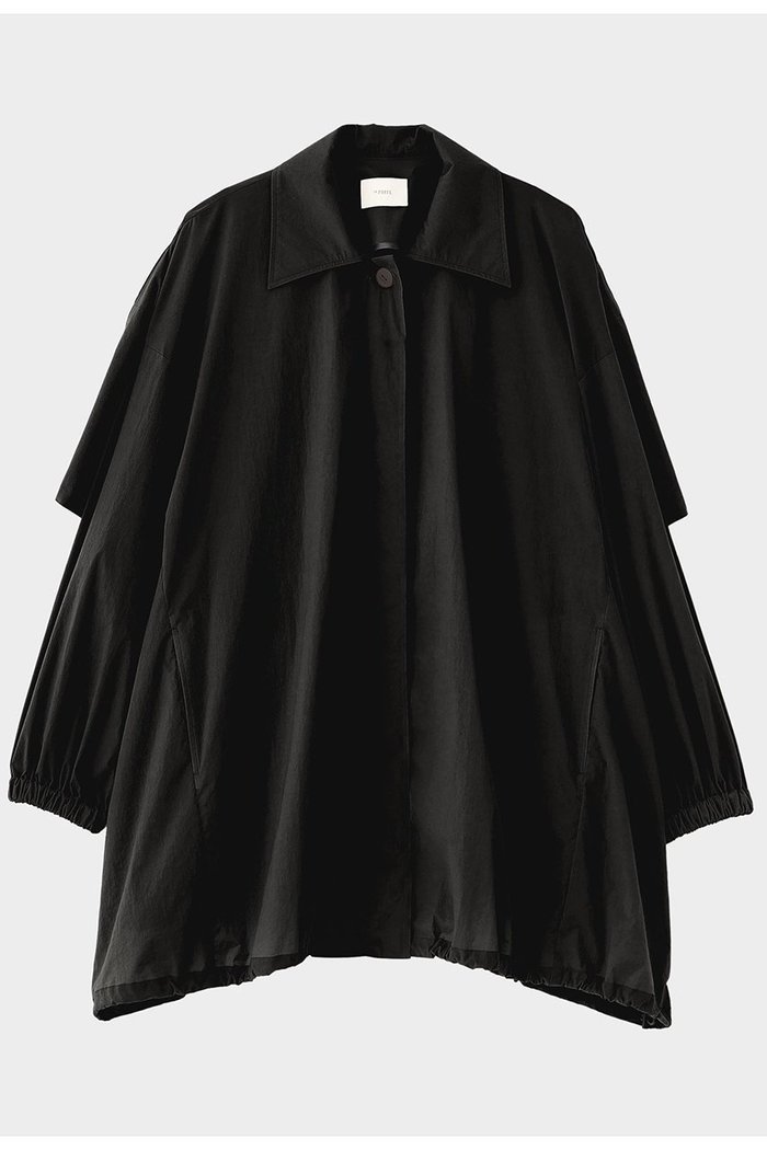 【ル フィル/LE PHIL】のドライナイロンジャケット インテリア・キッズ・メンズ・レディースファッション・服の通販 founy(ファニー) https://founy.com/ ファッション Fashion レディースファッション Fashion for Women アウター Coat / Outerwear Collection レディースジャケット・軽アウター Jackets コンパクト Compact, Small Size シンプル Simple, Minimal ジャケット Jacket, Outerwear スタンダード Standard, Basic ストレッチ Stretch, Stretchy Fabric タフタ Taffeta, Structured Fabric ドローコード Drawcord, Drawstring Cord バランス Balance, Style Balance フロント Front, Front Design ブルゾン Blouson, Bomber Jacket ヨーク Yoke, Yoke Design |ID: prp329100004925228 ipo3291000000036958613