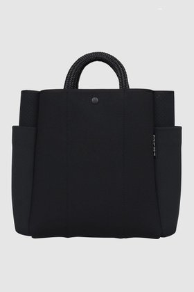 【ステイトオブエスケープ/STATE OF ESCAPE】のExplorerII エクスプローラーII 人気、トレンドファッション・服の通販 founy(ファニー) ファッション Fashion レディースファッション Fashion for Women バッグ Bags ユニセックス Unisex, Genderless スタイリッシュ Stylish, Fashionable ブレード Braid, Decorative Trim ポケット Pocket, Pocket Detail ラグジュアリー Luxury, Elegant エレガント 上品 Elegant |ID:prp329100004926492