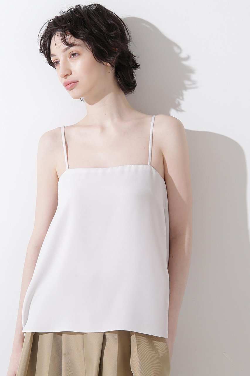【ヒューエルミュージアム/hueLe Museum】の【hLM】スムージーサテンパッド付きキャミ インテリア・キッズ・メンズ・レディースファッション・服の通販 founy(ファニー) 　ファッション　Fashion　レディースファッション　Fashion for Women　トップス・カットソー　Cut & Sew Tops　キャミソール&ノースリーブ　Camisoles & Sleeveless Tops　シャツ・ブラウス・オフィスカジュアル　Elegant Blouses & Button-Ups　ロングTシャツ・Tシャツ　Longline T-Shirts & Tees　カットソー・ベーシックTシャツ　Cut-and-Sewn Tops / Stretch Tees & Basics　インナー　Innerwear　キャミ　Camisole, Cami Top　キャミソール　Camisole, Spaghetti Strap Top　サテン　Satin, Glossy Fabric　ジャケット　Jacket, Outerwear　タンク　Tank Top, Sleeveless Top　フレア　Flare, Flared　エレガント 上品　Elegant　ベージュ|ID: prp329100004926495 ipo3291000000036965684