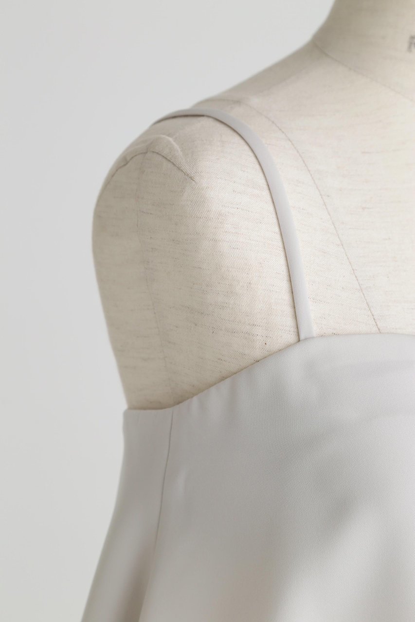 【ヒューエルミュージアム/hueLe Museum】の【hLM】スムージーサテンパッド付きキャミ 人気、トレンドファッション・服の通販 founy(ファニー) 　ファッション　Fashion　レディースファッション　Fashion for Women　トップス・カットソー　Cut & Sew Tops　キャミソール&ノースリーブ　Camisoles & Sleeveless Tops　シャツ・ブラウス・オフィスカジュアル　Elegant Blouses & Button-Ups　ロングTシャツ・Tシャツ　Longline T-Shirts & Tees　カットソー・ベーシックTシャツ　Cut-and-Sewn Tops / Stretch Tees & Basics　インナー　Innerwear　キャミ　Camisole, Cami Top　キャミソール　Camisole, Spaghetti Strap Top　サテン　Satin, Glossy Fabric　ジャケット　Jacket, Outerwear　タンク　Tank Top, Sleeveless Top　フレア　Flare, Flared　エレガント 上品　Elegant　other-8|ID: prp329100004926495 ipo3291000000036965691