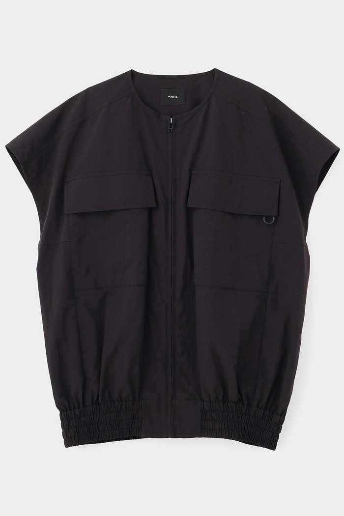 【ル フィル/LE PHIL】の《LE PHIL SPORTS》ライトシェルタフタノースリーブジャケット インテリア・キッズ・メンズ・レディースファッション・服の通販 founy(ファニー) https://founy.com/ ファッション Fashion レディースファッション Fashion for Women アウター Coat / Outerwear Collection レディースジャケット・軽アウター Jackets ジャケット Jacket, Outerwear スタンダード Standard, Basic スリーブ Sleeve, Long Sleeve / Short Sleeve テーパード Tapered, Tapered Pants フレンチ French, French Style ポケット Pocket, Pocket Detail レギンス Leggings, Stretch Pants |ID: prp329100004926639 ipo3291000000036966817