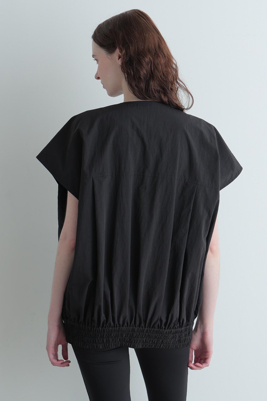 【ル フィル/LE PHIL】の《LE PHIL SPORTS》ライトシェルタフタノースリーブジャケット 人気、トレンドファッション・服の通販 founy(ファニー) 　ファッション　Fashion　レディースファッション　Fashion for Women　アウター　Coat / Outerwear Collection　レディースジャケット・軽アウター　Jackets　ジャケット　Jacket, Outerwear　スタンダード　Standard, Basic　スリーブ　Sleeve, Long Sleeve / Short Sleeve　テーパード　Tapered, Tapered Pants　フレンチ　French, French Style　ポケット　Pocket, Pocket Detail　レギンス　Leggings, Stretch Pants　other-6|ID: prp329100004926639 ipo3291000000036966823