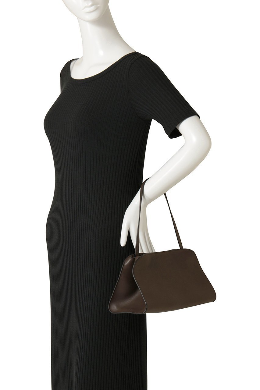 【ザ ロウ/THE ROW】のPEGGY CLUTCH 人気、トレンドファッション・服の通販 founy(ファニー) 　ファッション　Fashion　レディースファッション　Fashion for Women　バッグ　Bags　クラッチ　Clutch, Clutch Bag　トレンド　Trend, Trending Now　パーティ　Party, Party Style　フォルム　Silhouette, Form　other-2|ID: prp329100004926665 ipo3291000000036967015