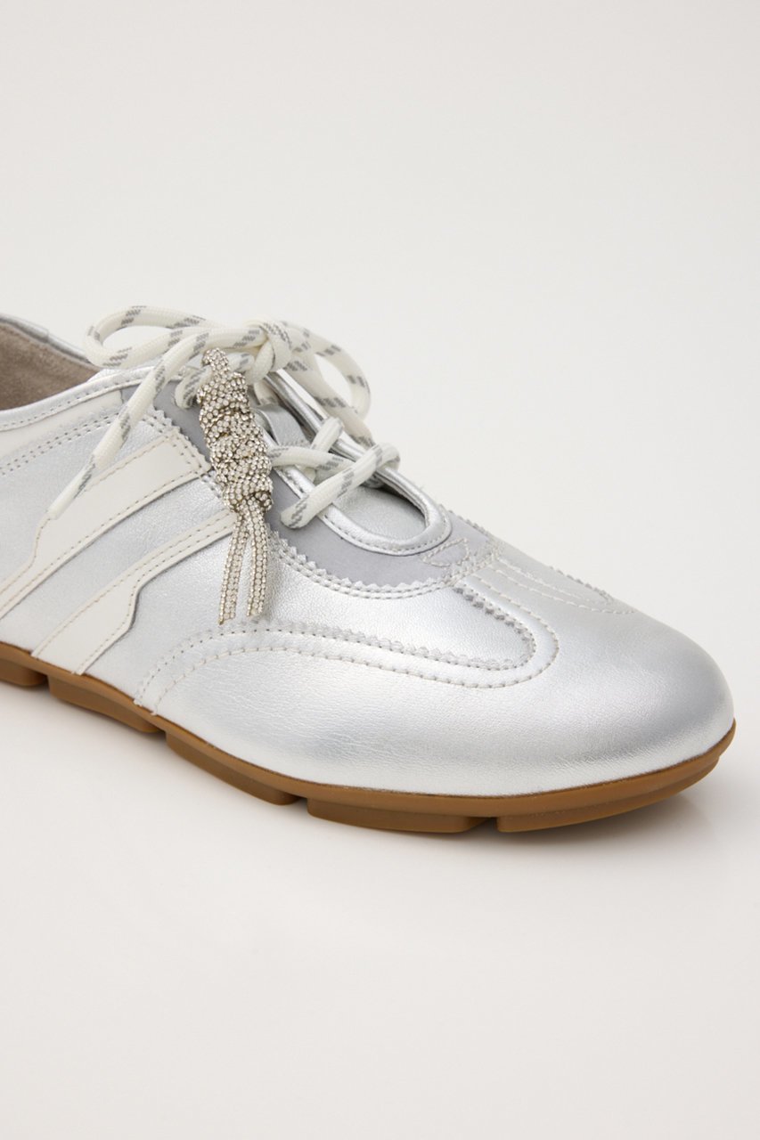 【スタッカート/STACCATO】のオブリークトゥチャームコンビスニーカー 人気、トレンドファッション・服の通販 founy(ファニー) 　ファッション　Fashion　レディースファッション　Fashion for Women　コンビ　Combo, Combination Style　ストーン　Stone, Gem-Like　スニーカー　Sneakers, Trainers　チャーム　Charm, Pendant　ツイスト　Tweed, Tweed Fabric　トレンド　Trend, Trending Now　フォルム　Silhouette, Form　other-6|ID: prp329100004926674 ipo3291000000036967087