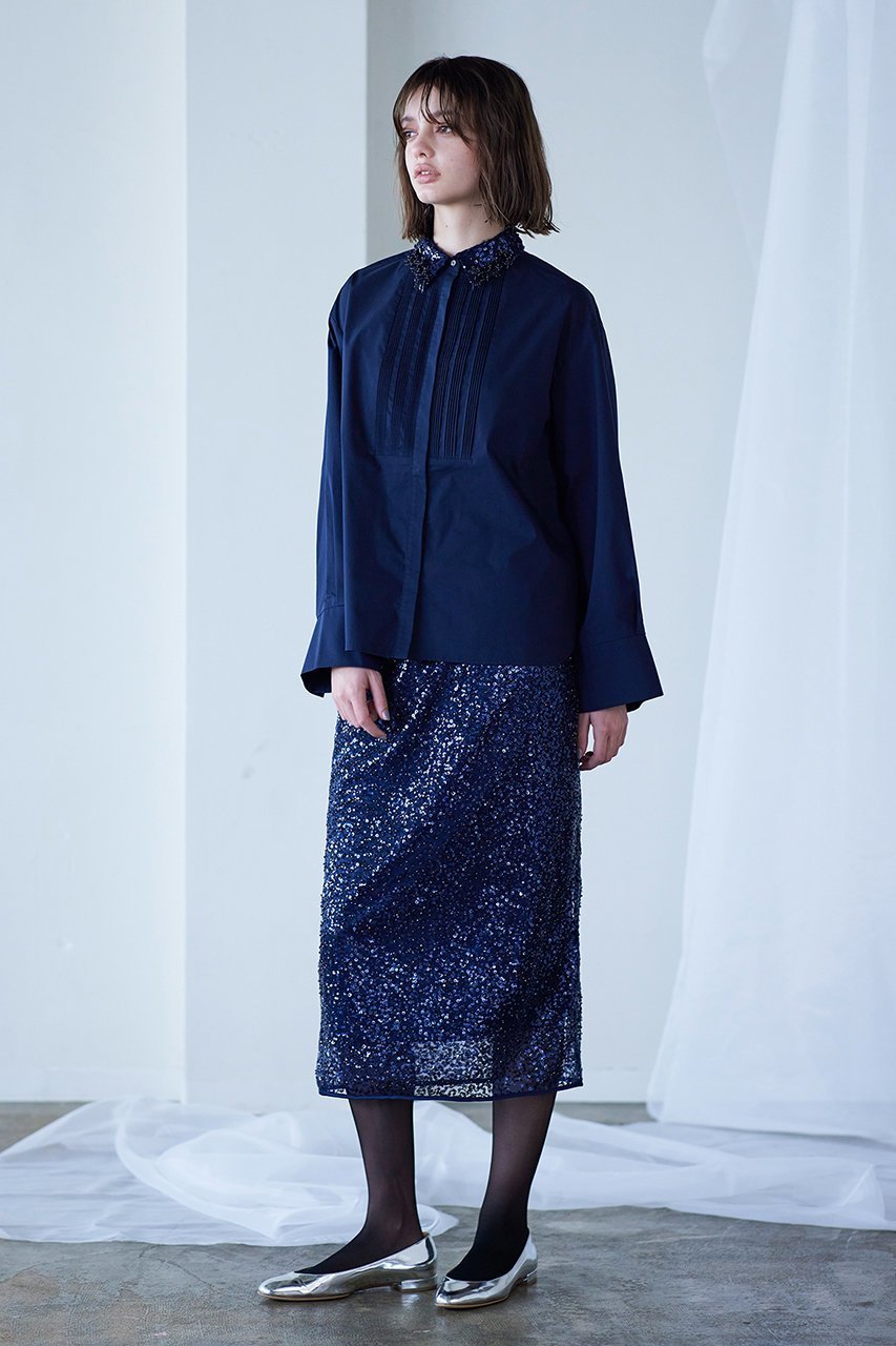 【マリリンムーン/MARILYN MOON】の【SOI-MeME】フリンジビーズモチーフスパングル2wayスリーブシャツ 人気、トレンドファッション・服の通販 founy(ファニー) 　ファッション　Fashion　レディースファッション　Fashion for Women　トップス・カットソー　Cut & Sew Tops　シャツ・ブラウス・オフィスカジュアル　Elegant Blouses & Button-Ups　スリーブ　Sleeve, Long Sleeve / Short Sleeve　デニム　Denim, Jeans Material　リュクス　Luxury, Elegant, High-End, Chic　リラックス　Relax, Relaxed Fit　ロング　Long, Long-Length　エレガント 上品　Elegant　other-8|ID: prp329100004926726 ipo3291000000036967466