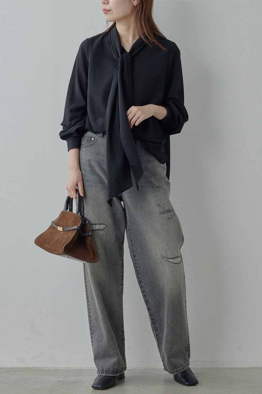 【ガリャルダガランテ/GALLARDAGALANTE】のフィネスボウタイブラウス2 インテリア・キッズ・メンズ・レディースファッション・服の通販 founy(ファニー) 　ファッション　Fashion　レディースファッション　Fashion for Women　トップス・カットソー　Cut & Sew Tops　シャツ・ブラウス・オフィスカジュアル　Elegant Blouses & Button-Ups　スウェット / スエット　Sweatshirt, Sweatwear　スリーブ　Sleeve, Long Sleeve / Short Sleeve　ベーシック　Basic, Essential　リボン　Ribbon, Bow　ロング　Long, Long-Length　人気　Popular, Best Seller　ブラック|ID: prp329100004926734 ipo3291000000036967517