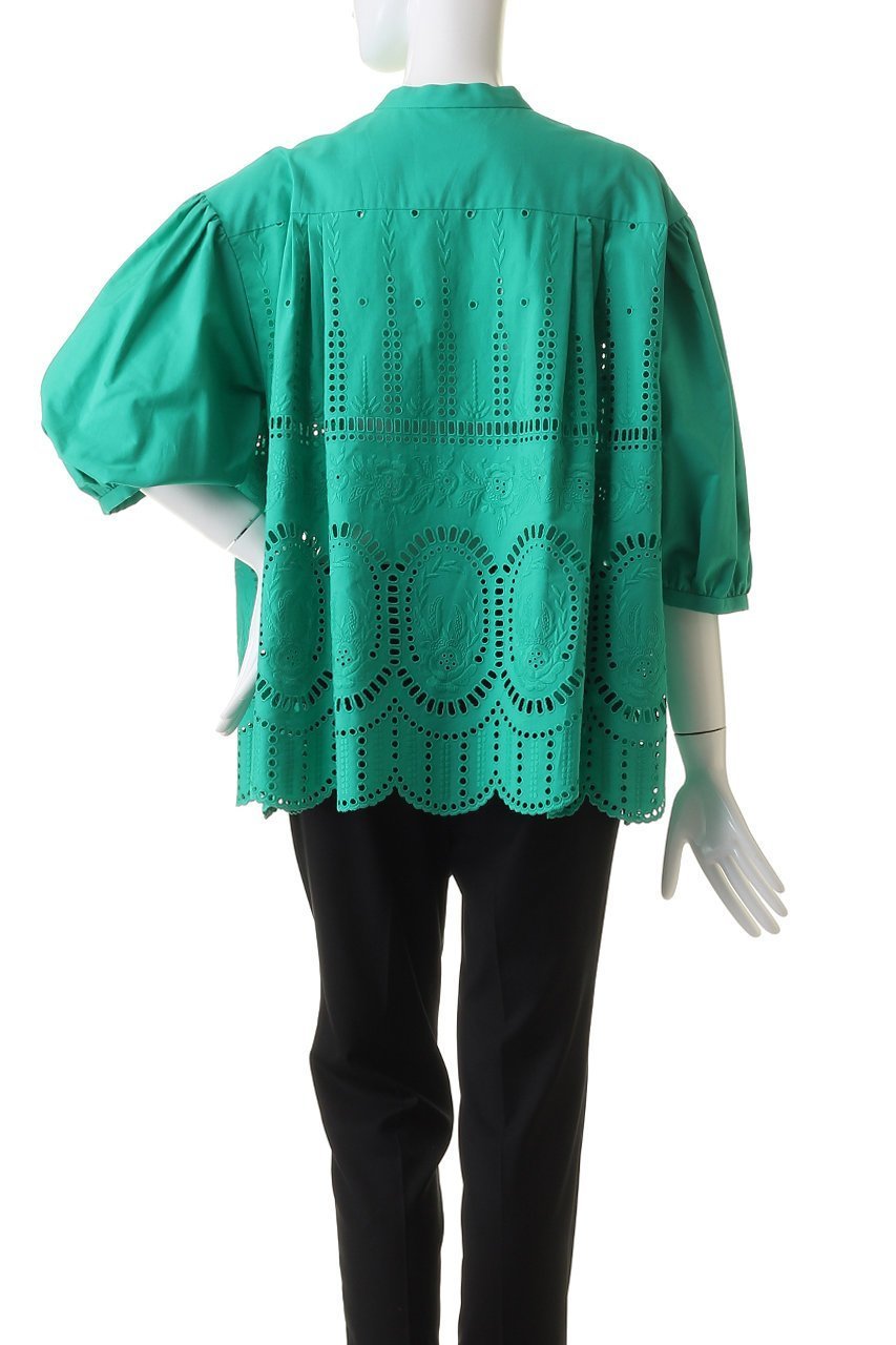 【デパリエ/DEPAREILLE】のフラワーエンブロイダリーブラウス 人気、トレンドファッション・服の通販 founy(ファニー) 　ファッション　Fashion　レディースファッション　Fashion for Women　トップス・カットソー　Cut & Sew Tops　シャツ・ブラウス・オフィスカジュアル　Elegant Blouses & Button-Ups　ギャザー　Gathered, Ruffled　ショート　Short, Short Length　スリーブ　Sleeve, Long Sleeve / Short Sleeve　ヘムライン　Hemline, Bottom Cut　夏　Summer　other-4|ID: prp329100004926756 ipo3291000000036967704