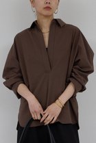 【ガリャルダガランテ/GALLARDAGALANTE】のスキッパーシャツ 人気、トレンドファッション・服の通販 founy(ファニー) ファッション Fashion レディースファッション Fashion for Women トップス・カットソー Cut & Sew Tops シャツ・ブラウス・オフィスカジュアル Elegant Blouses & Button-Ups スキッパー Skipper, Open Collar スリーブ Sleeve, Long Sleeve / Short Sleeve ボトム Bottoms, Lower Wear ロング Long, Long-Length thumbnail ブラウン|ID: prp329100004926840 ipo3291000000036968262