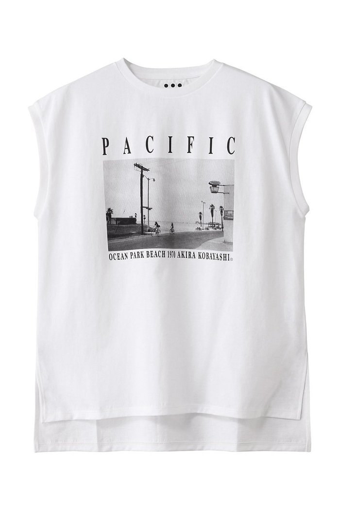 【スリー ドッツ/three dots】のグラフィックT タンクトップ インテリア・キッズ・メンズ・レディースファッション・服の通販 founy(ファニー) https://founy.com/ ファッション Fashion レディースファッション Fashion for Women トップス・カットソー Cut & Sew Tops キャミソール&ノースリーブ Camisoles & Sleeveless Tops シャツ・ブラウス・オフィスカジュアル Elegant Blouses & Button-Ups ロングTシャツ・Tシャツ Longline T-Shirts & Tees カットソー・ベーシックTシャツ Cut-and-Sewn Tops / Stretch Tees & Basics キャミソール Camisole, Spaghetti Strap Top グラフィック Graphic, Graphic Design シンプル Simple, Minimal タンク Tank Top, Sleeveless Top デニム Denim, Jeans Material プリント Print, Printed Pattern |ID: prp329100004927361 ipo3291000000036972520