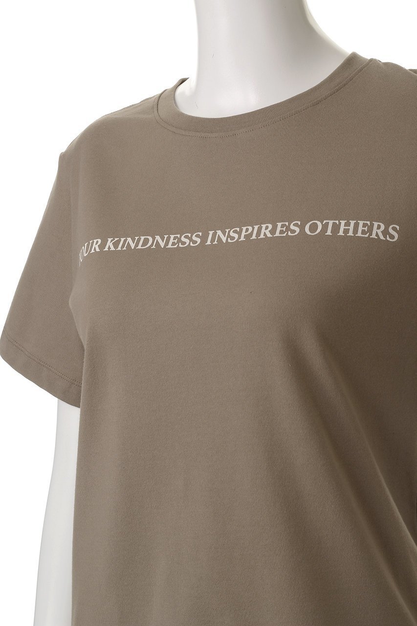 【アルアバイル/allureville】のコンビフォントT 人気、トレンドファッション・服の通販 founy(ファニー) 　ファッション　Fashion　レディースファッション　Fashion for Women　トップス・カットソー　Cut & Sew Tops　シャツ・ブラウス・オフィスカジュアル　Elegant Blouses & Button-Ups　ロングTシャツ・Tシャツ　Longline T-Shirts & Tees　カットソー・ベーシックTシャツ　Cut-and-Sewn Tops / Stretch Tees & Basics　コンパクト　Compact, Small Size　コンビ　Combo, Combination Style　ショート　Short, Short Length　シンプル　Simple, Minimal　スリーブ　Sleeve, Long Sleeve / Short Sleeve　other-5|ID: prp329100004927704 ipo3291000000036976375