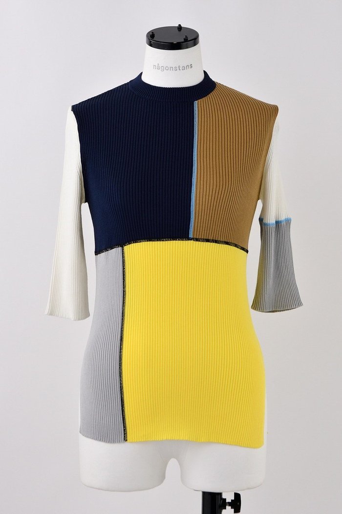 【ナゴンスタンス/nagonstans】のBicolor Rib 5分袖TOP インテリア・キッズ・メンズ・レディースファッション・服の通販 founy(ファウニー) https://founy.com/ ファッション Fashion レディースファッション Fashion for Women トップス・カットソー Cut & Sew Tops シャツ・ブラウス・オフィスカジュアル Elegant Blouses & Button-Ups ロングTシャツ・Tシャツ Longline T-Shirts & Tees カットソー・ベーシックTシャツ Cut-and-Sewn Tops / Stretch Tees & Basics ショート Short, Short Length スリーブ Sleeve, Long Sleeve / Short Sleeve ハーフ Half, Half-Length フィット Fit, Slim Fit 定番 Standard, Basic Item 春 Spring 秋 Autumn |ID: prp329100004927786 ipo3291000000036977104