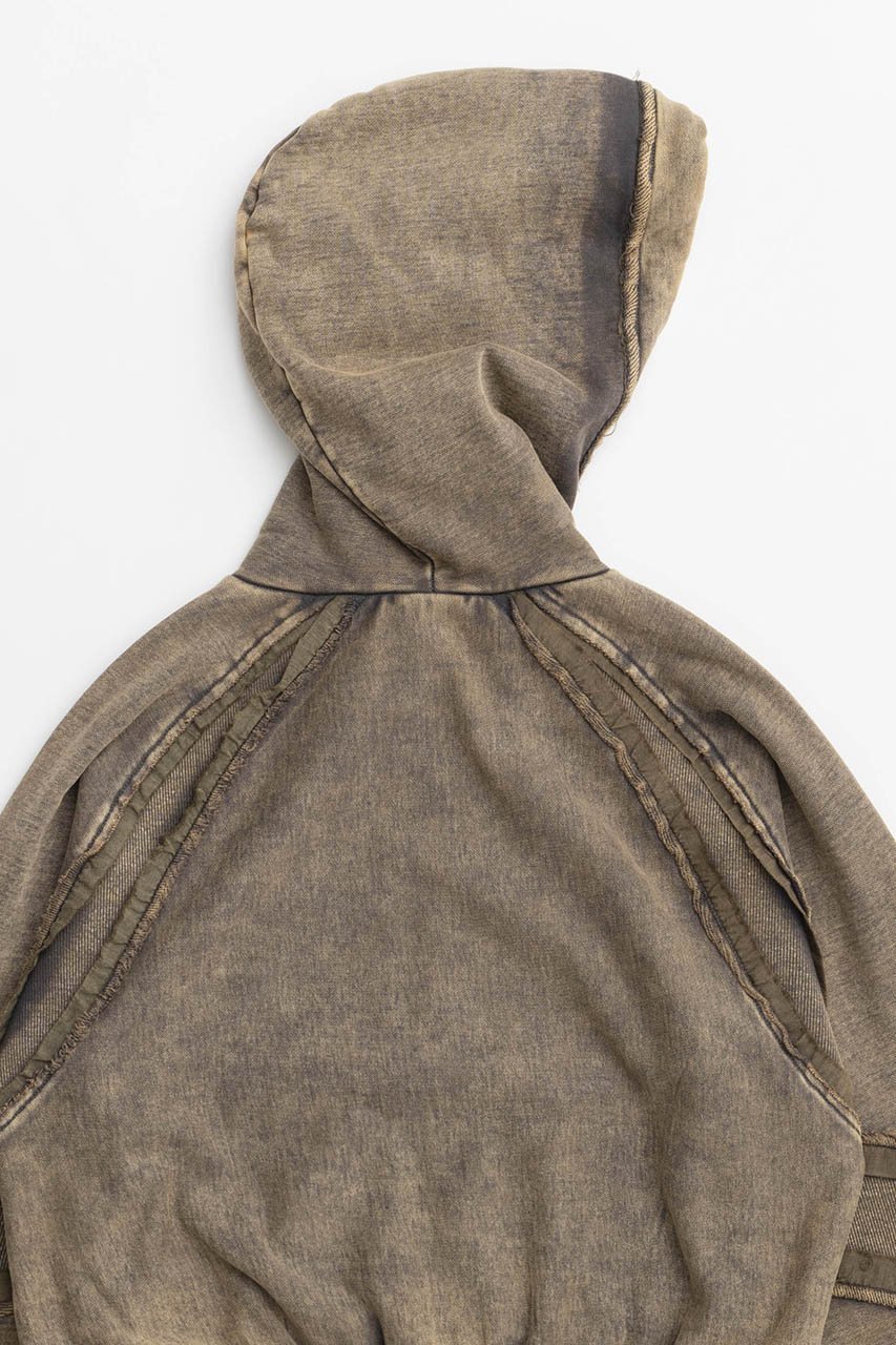 【メゾンスペシャル/MAISON SPECIAL】のCrush Processing Short Length Hoodie/クラッシュドショートパーカー 人気、トレンドファッション・服の通販 founy(ファニー) 　ファッション　Fashion　レディースファッション　Fashion for Women　トップス・カットソー　Cut & Sew Tops　シャツ・ブラウス・オフィスカジュアル　Elegant Blouses & Button-Ups　レディースパーカー・カジュアルフーディー　Casual Hoodies & Sweatshirts　ロングTシャツ・Tシャツ　Longline T-Shirts & Tees　スウェット・クルーネックトップス　Sweatshirts & Crewnecks / Relaxed Fit Sweat Tops　カットソー・ベーシックTシャツ　Cut-and-Sewn Tops / Stretch Tees & Basics　コンパクト　Compact, Small Size　タイトスカート　Pencil Skirt, Tight Skirt　パウダー　Powder, Soft Tone　レース　Lace, Lace Fabric　羽織　Haori, Light Jacket　other-6|ID: prp329100004928357 ipo3291000000036982365