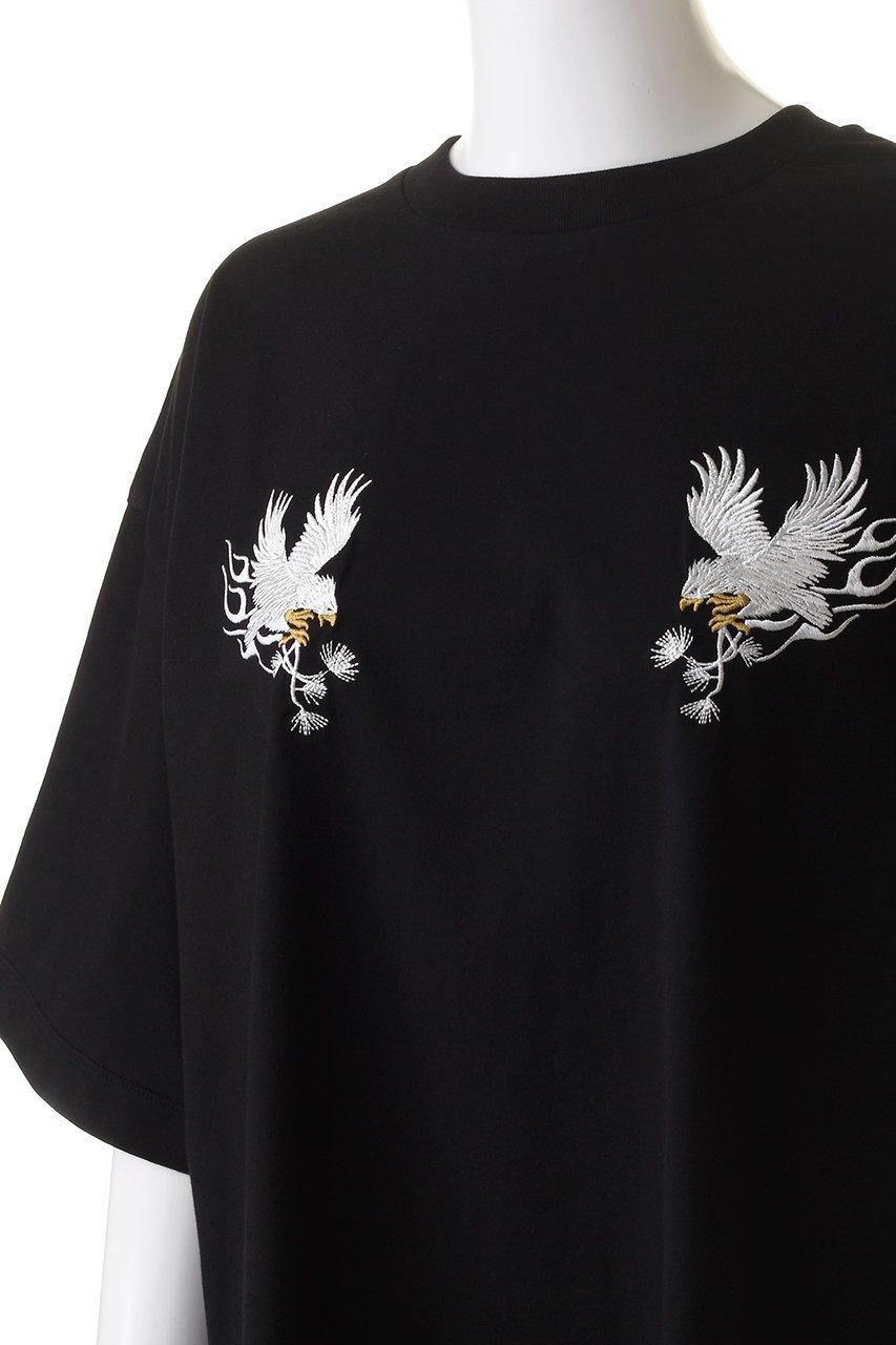 【メゾンスペシャル/MAISON SPECIAL】の【UNISEX】イーグル両面刺しゅうTシャツ 人気、トレンドファッション・服の通販 founy(ファニー) 　ファッション　Fashion　レディースファッション　Fashion for Women　トップス・カットソー　Cut & Sew Tops　シャツ・ブラウス・オフィスカジュアル　Elegant Blouses & Button-Ups　ロングTシャツ・Tシャツ　Longline T-Shirts & Tees　カットソー・ベーシックTシャツ　Cut-and-Sewn Tops / Stretch Tees & Basics　ユニセックス　Unisex, Genderless　ショート　Short, Short Length　シンプル　Simple, Minimal　スリーブ　Sleeve, Long Sleeve / Short Sleeve　フロント　Front, Front Design　ボトム　Bottoms, Lower Wear　モチーフ　Motif, Design Theme　other-5|ID: prp329100004928646 ipo3291000000036985172