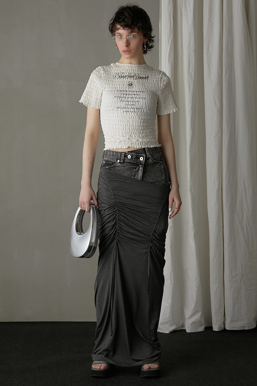 【プランク プロジェクト/PRANK PROJECT】のシャーリングロゴトップス / Shirring Logo Tops 人気、トレンドファッション・服の通販 founy(ファニー) 　ファッション　Fashion　レディースファッション　Fashion for Women　トップス・カットソー　Cut & Sew Tops　シャツ・ブラウス・オフィスカジュアル　Elegant Blouses & Button-Ups　ロングTシャツ・Tシャツ　Longline T-Shirts & Tees　カットソー・ベーシックTシャツ　Cut-and-Sewn Tops / Stretch Tees & Basics　カットソー　Cut and Sewn Top　コンパクト　Compact, Small Size　シャーリング　Shirring, Ruched　ショート　Short, Short Length　スリーブ　Sleeve, Long Sleeve / Short Sleeve　フロント　Front, Front Design　ワンポイント　One Point, Statement Accent　other-2|ID: prp329100004928657 ipo3291000000036985381