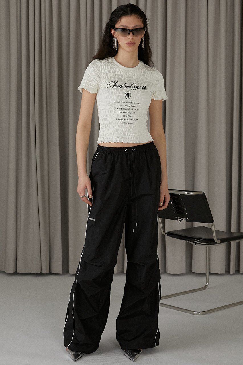 【プランク プロジェクト/PRANK PROJECT】のシャーリングロゴトップス / Shirring Logo Tops 人気、トレンドファッション・服の通販 founy(ファニー) 　ファッション　Fashion　レディースファッション　Fashion for Women　トップス・カットソー　Cut & Sew Tops　シャツ・ブラウス・オフィスカジュアル　Elegant Blouses & Button-Ups　ロングTシャツ・Tシャツ　Longline T-Shirts & Tees　カットソー・ベーシックTシャツ　Cut-and-Sewn Tops / Stretch Tees & Basics　カットソー　Cut and Sewn Top　コンパクト　Compact, Small Size　シャーリング　Shirring, Ruched　ショート　Short, Short Length　スリーブ　Sleeve, Long Sleeve / Short Sleeve　フロント　Front, Front Design　ワンポイント　One Point, Statement Accent　other-3|ID: prp329100004928657 ipo3291000000036985383