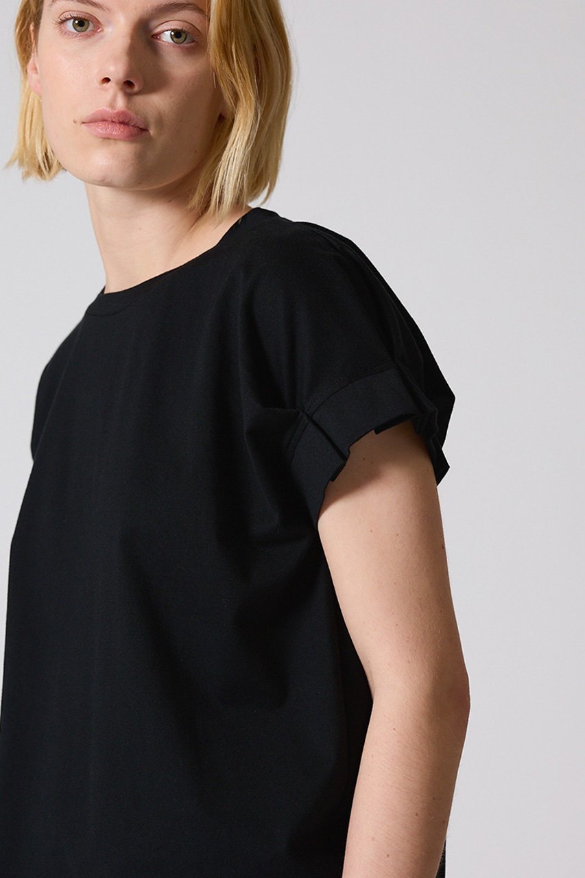 【ミズイロ インド/mizuiro ind】のfrill slv crew neck P/O プルオーバー 人気、トレンドファッション・服の通販 founy(ファニー) 　ファッション　Fashion　レディースファッション　Fashion for Women　トップス・カットソー　Cut & Sew Tops　シャツ・ブラウス・オフィスカジュアル　Elegant Blouses & Button-Ups　ロングTシャツ・Tシャツ　Longline T-Shirts & Tees　カジュアルプルオーバー・ニットトップス　Pullovers & Knit Tops / Casual Pullovers　カットソー・ベーシックTシャツ　Cut-and-Sewn Tops / Stretch Tees & Basics　サマー　Summer, Summer Style　サロペット　Overalls, Salopette　ショート　Short, Short Length　スリーブ　Sleeve, Long Sleeve / Short Sleeve　フェミニン　Feminine, Girly　フリル　Frill, Ruffle　定番　Standard, Basic Item　other-7|ID: prp329100004928682 ipo3291000000036985781