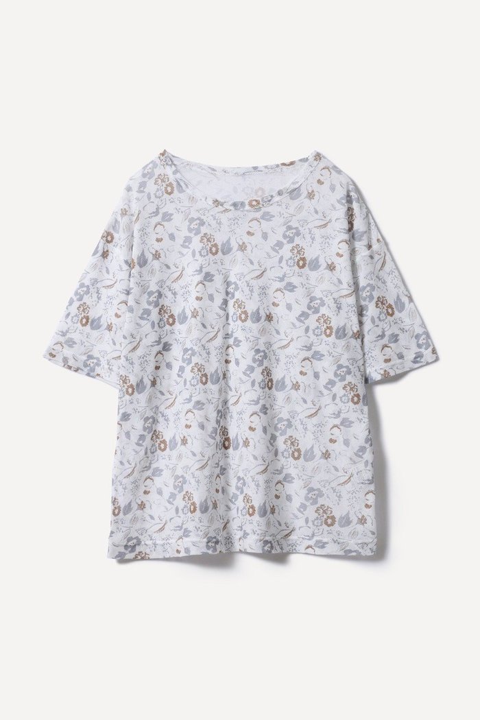 【プリスティン/PRISTINE】のflowerメッシュTシャツ インテリア・キッズ・メンズ・レディースファッション・服の通販 founy(ファウニー) https://founy.com/ ファッション Fashion レディースファッション Fashion for Women トップス・カットソー Cut & Sew Tops シャツ・ブラウス・オフィスカジュアル Elegant Blouses & Button-Ups ロングTシャツ・Tシャツ Longline T-Shirts & Tees カットソー・ベーシックTシャツ Cut-and-Sewn Tops / Stretch Tees & Basics ショート Short, Short Length シンプル Simple, Minimal スリーブ Sleeve, Long Sleeve / Short Sleeve プリント Print, Printed Pattern メッシュ Mesh, Net Fabric 夏 Summer |ID: prp329100004929093 ipo3291000000036990857