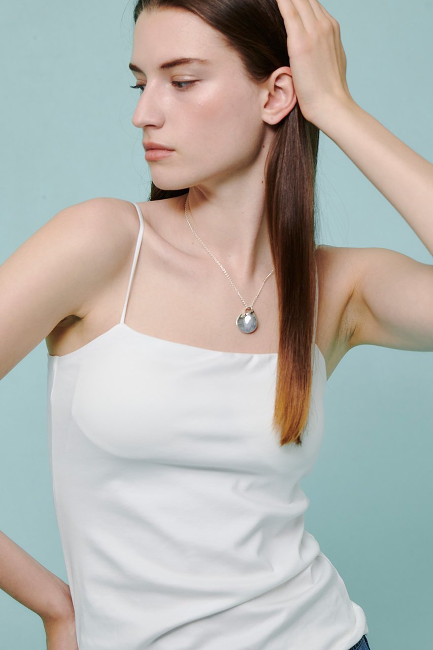 【アルアバイル/allureville】のスクエアネックカップインキャミソール 人気、トレンドファッション・服の通販 founy(ファニー) 　ファッション　Fashion　レディースファッション　Fashion for Women　トップス・カットソー　Cut & Sew Tops　キャミソール&ノースリーブ　Camisoles & Sleeveless Tops　シャツ・ブラウス・オフィスカジュアル　Elegant Blouses & Button-Ups　ロングTシャツ・Tシャツ　Longline T-Shirts & Tees　カットソー・ベーシックTシャツ　Cut-and-Sewn Tops / Stretch Tees & Basics　インナー　Innerwear　キャミソール　Camisole, Spaghetti Strap Top　シルケット　Silket, Silky Cotton　ジャケット　Jacket, Outerwear　タンク　Tank Top, Sleeveless Top　フィット　Fit, Slim Fit　ベーシック　Basic, Essential　エレガント 上品　Elegant　再入荷　Restock / Back in Stock　other-6|ID: prp329100004929119 ipo3291000000036991082