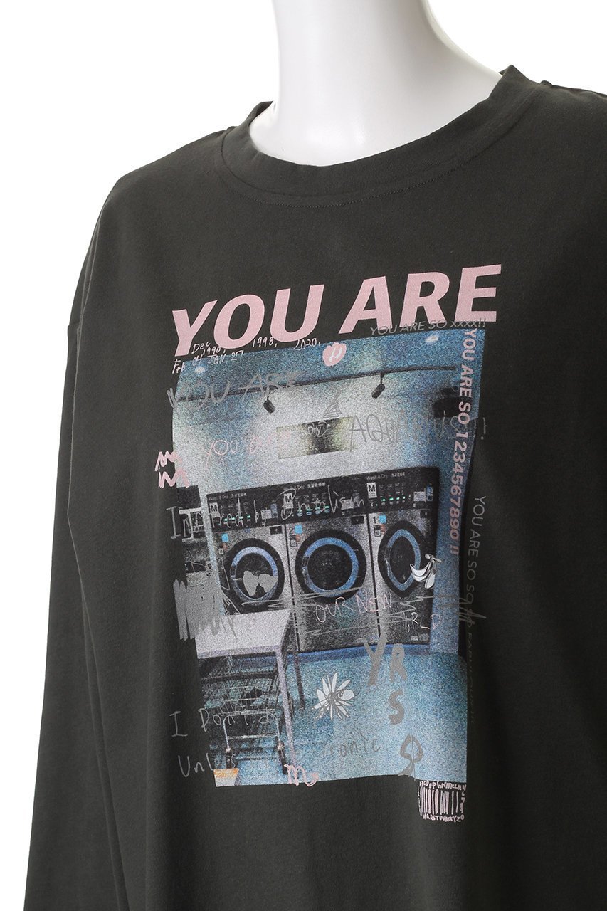 【メゾンスペシャル/MAISON SPECIAL】のLaundry Photo Long Sleeve T-shirt/ランドリーフォトロンTEE 人気、トレンドファッション・服の通販 founy(ファニー) 　ファッション　Fashion　レディースファッション　Fashion for Women　トップス・カットソー　Cut & Sew Tops　シャツ・ブラウス・オフィスカジュアル　Elegant Blouses & Button-Ups　ロングTシャツ・Tシャツ　Longline T-Shirts & Tees　カットソー・ベーシックTシャツ　Cut-and-Sewn Tops / Stretch Tees & Basics　インナー　Innerwear　カーゴパンツ　Cargo Pants, Utility Pants　グラフィック　Graphic, Graphic Design　スリーブ　Sleeve, Long Sleeve / Short Sleeve　デニム　Denim, Jeans Material　ピーチ　Peach, Soft Touch　フロント　Front, Front Design　プリント　Print, Printed Pattern　ロング　Long, Long-Length　A/W・秋冬　Autumn/Winter　other-5|ID: prp329100004929192 ipo3291000000036991781