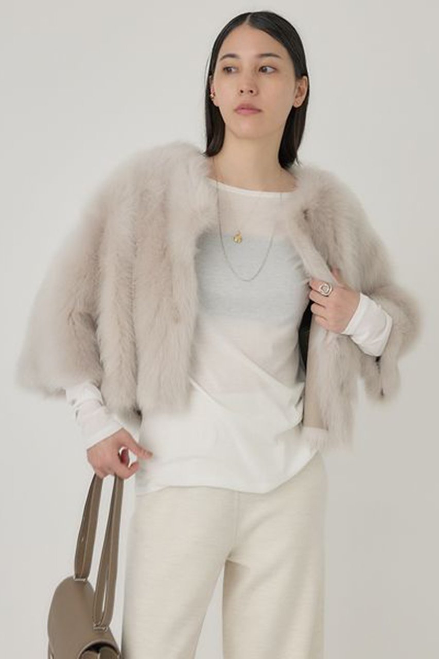 【カオス/Chaos】のソフィアTシャツ インテリア・キッズ・メンズ・レディースファッション・服の通販 founy(ファニー) 　ファッション　Fashion　レディースファッション　Fashion for Women　トップス・カットソー　Cut & Sew Tops　シャツ・ブラウス・オフィスカジュアル　Elegant Blouses & Button-Ups　ロングTシャツ・Tシャツ　Longline T-Shirts & Tees　カットソー・ベーシックTシャツ　Cut-and-Sewn Tops / Stretch Tees & Basics　おすすめ　Recommended / Our Picks　インナー　Innerwear　カーディガン　Cardigan, Knitwear　ジャケット　Jacket, Outerwear　スリーブ　Sleeve, Long Sleeve / Short Sleeve　ロング　Long, Long-Length　エレガント 上品　Elegant　再入荷　Restock / Back in Stock　オフホワイト|ID: prp329100004929323 ipo3291000000036992933