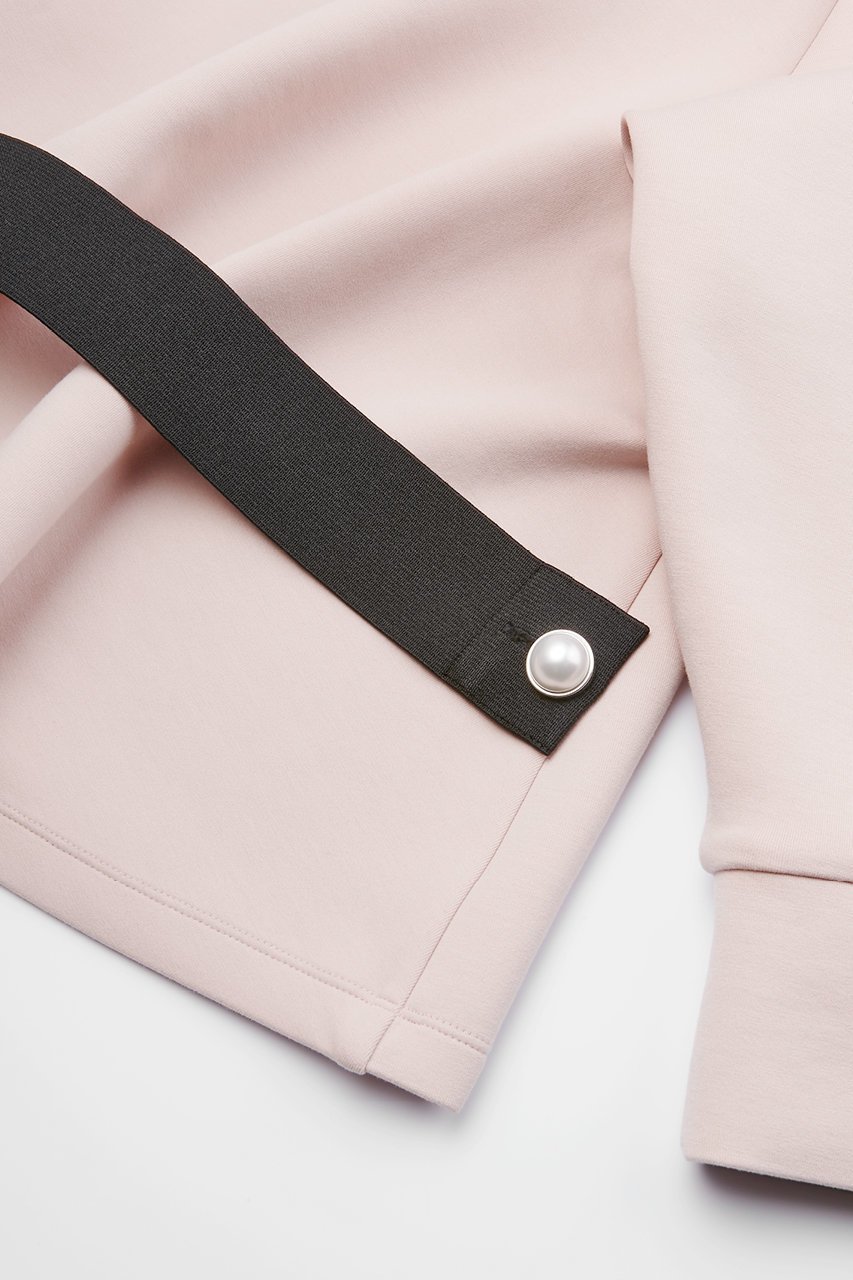 【デイジーリン/DAISY LIN】のTop “Elegant Back Flare II” 人気、トレンドファッション・服の通販 founy(ファニー) 　ファッション　Fashion　レディースファッション　Fashion for Women　トップス・カットソー　Cut & Sew Tops　シャツ・ブラウス・オフィスカジュアル　Elegant Blouses & Button-Ups　ロングTシャツ・Tシャツ　Longline T-Shirts & Tees　カットソー・ベーシックTシャツ　Cut-and-Sewn Tops / Stretch Tees & Basics　ウォッシャブル　Machine Washable　ギャザー　Gathered, Ruffled　軽量　Lightweight, Ultra Light　ショルダー　Shoulder, Shoulder Strap　ストレッチ　Stretch, Stretchy Fabric　スリーブ　Sleeve, Long Sleeve / Short Sleeve　なめらか　Smooth, Silky Texture　人気　Popular, Best Seller　パール　Pearl, Pearl Accent　フェミニン　Feminine, Girly　フレア　Flare, Flared　ロング　Long, Long-Length　エレガント 上品　Elegant　other-8|ID: prp329100004929636 ipo3291000000036995738